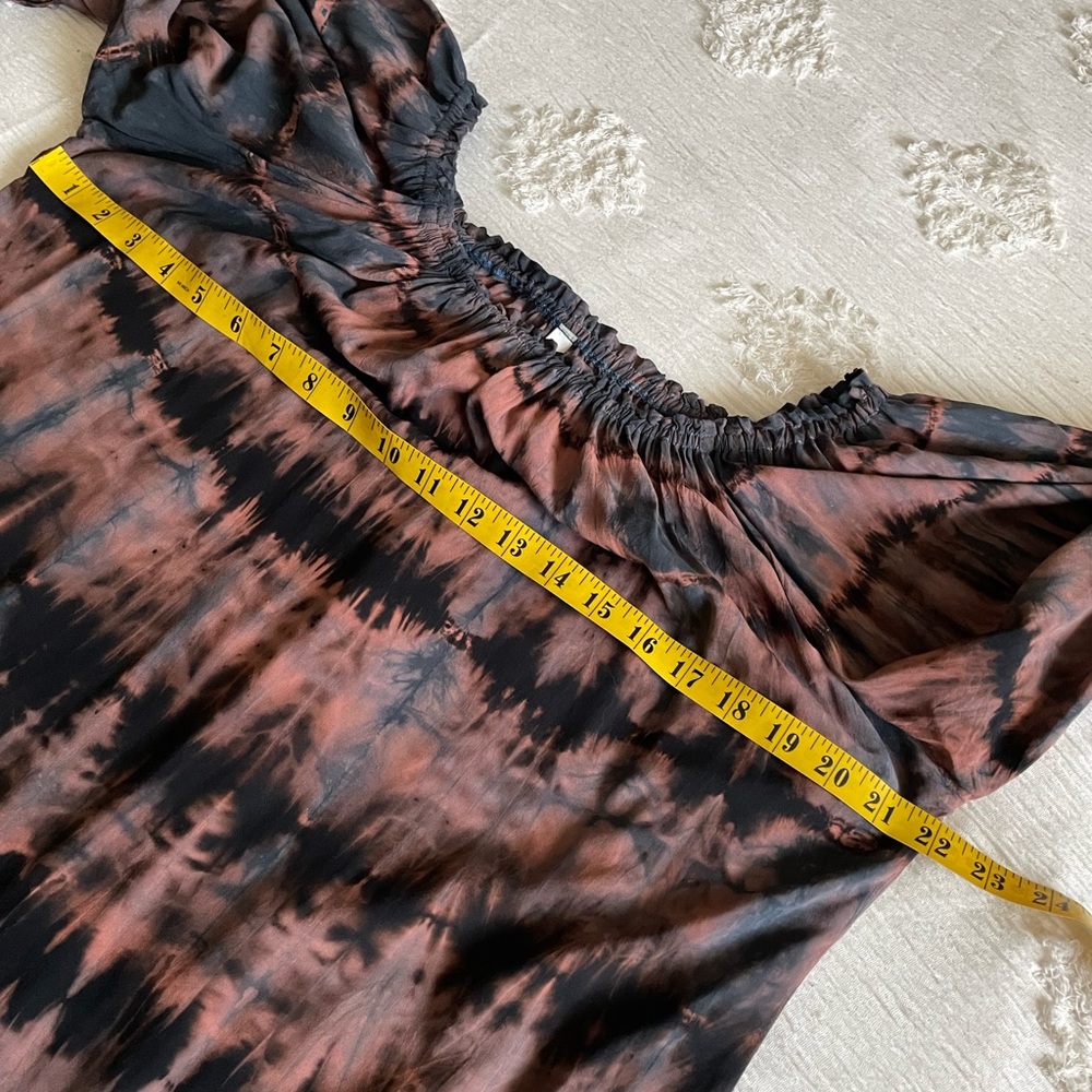 Flutter sleeves boho top - Picture 9 of 11
